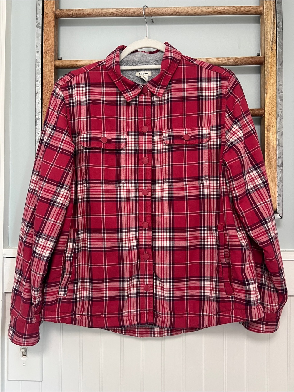 L.L. Bean women’s fleece lined flannel snap button down size small plaid